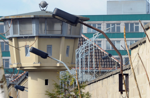 Das frühere Gefängnis der Staatssicherheit der DDR in Berlin-Hohenschönhausen, aufgenommen am 11.03.2012. In der Genslerstrasse befindet sich heute der Eingang zur Gedenkstätte. 